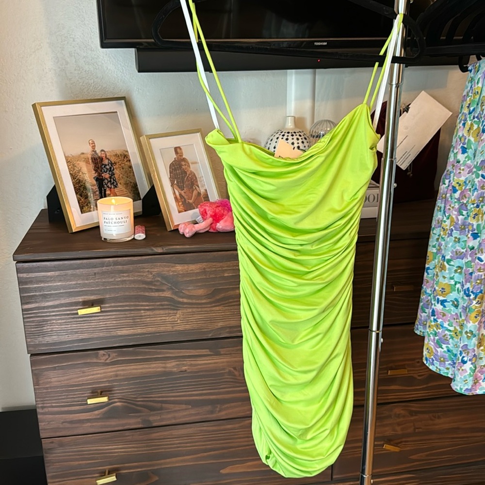 NWT Sierra Ruched Superdown Dress